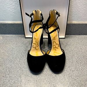 Sam Edelman black suede shoes. Size 10
